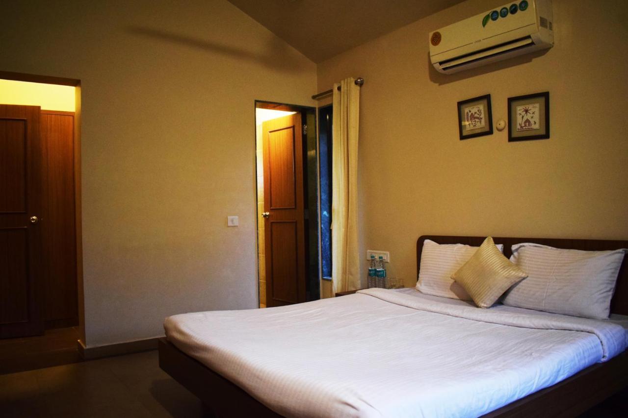 Regenta Resort Mango Village Guhagar Kudan ภายนอก รูปภาพ