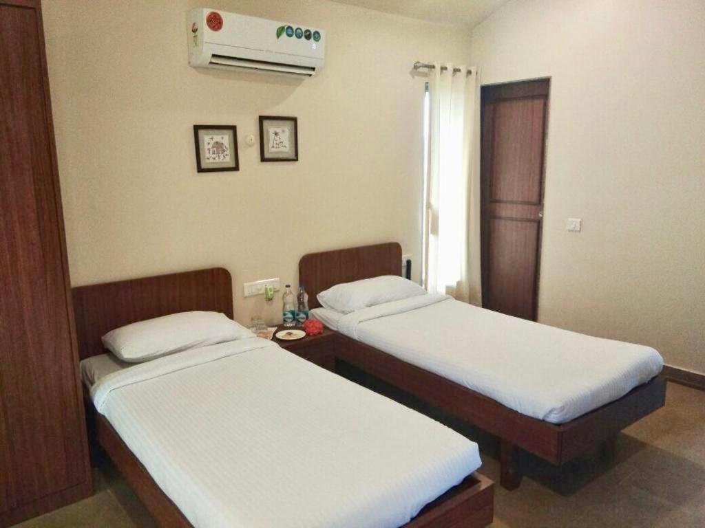 Regenta Resort Mango Village Guhagar Kudan ภายนอก รูปภาพ